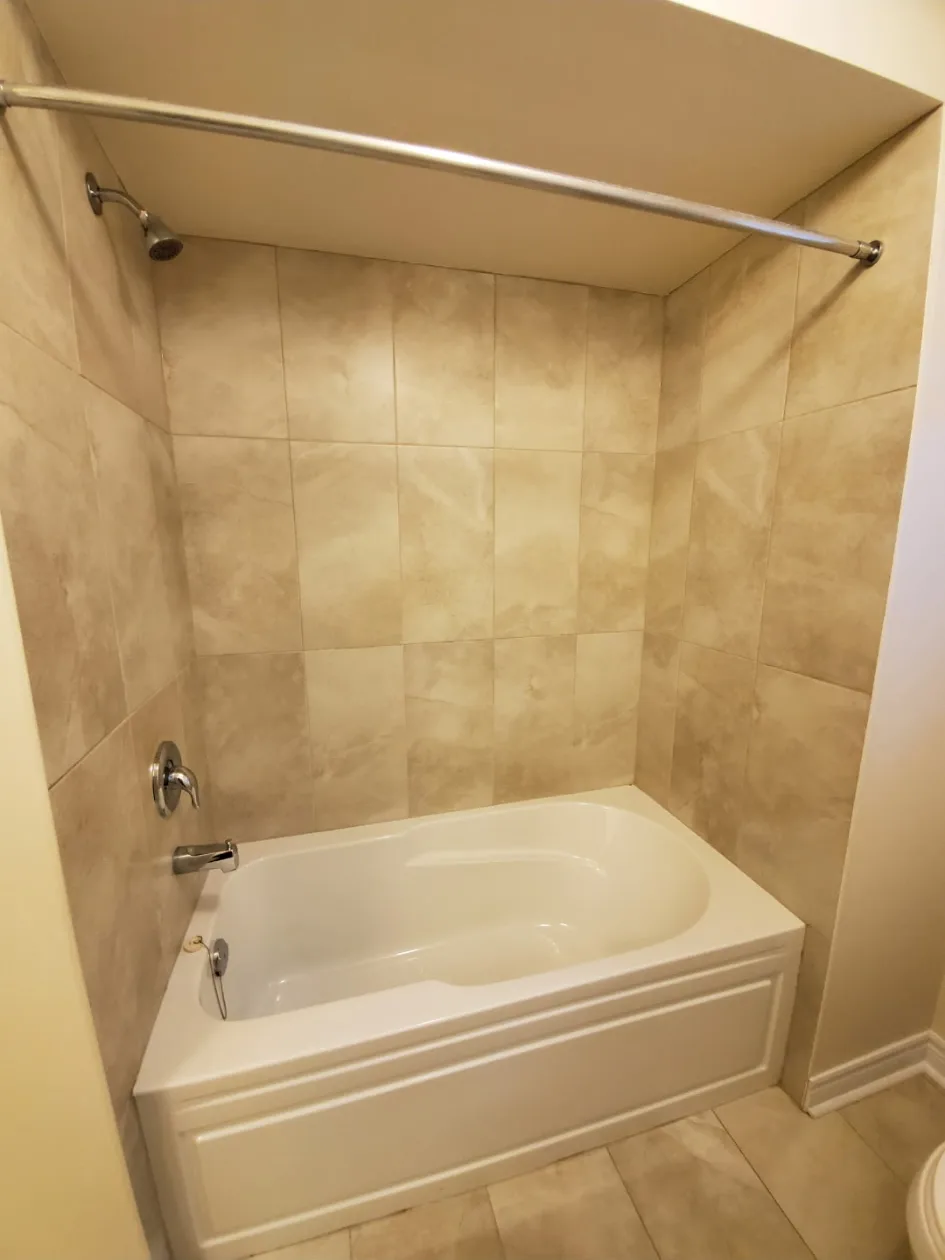 Clean bathtub and shower surround